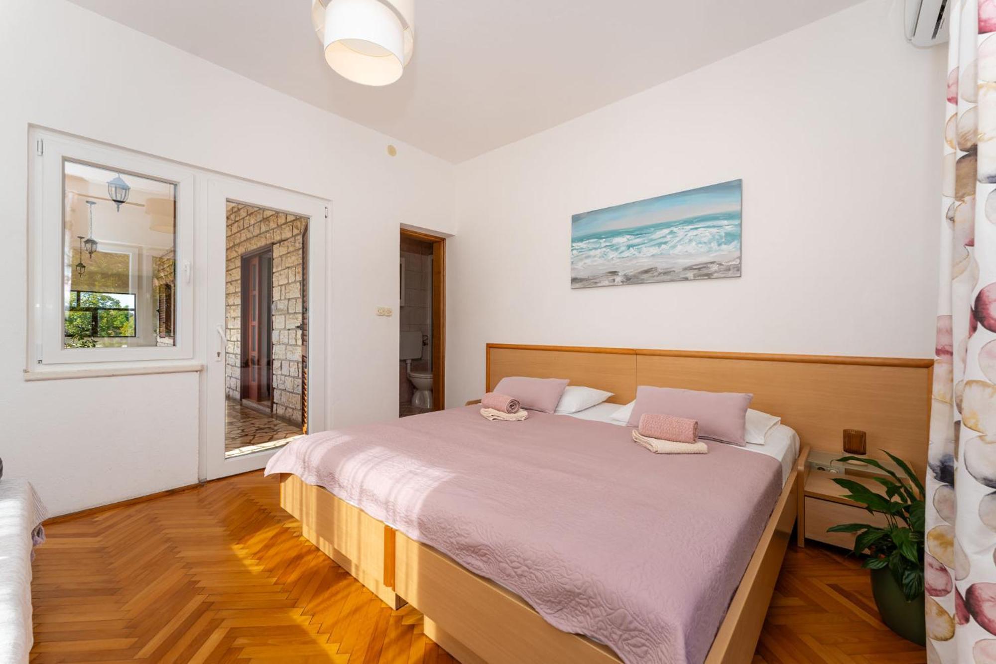 Apartments Adriana 스타리그라드 파클레니차 객실 사진