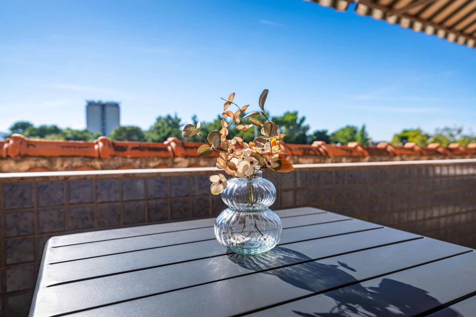 Apartments Adriana 스타리그라드 파클레니차 객실 사진