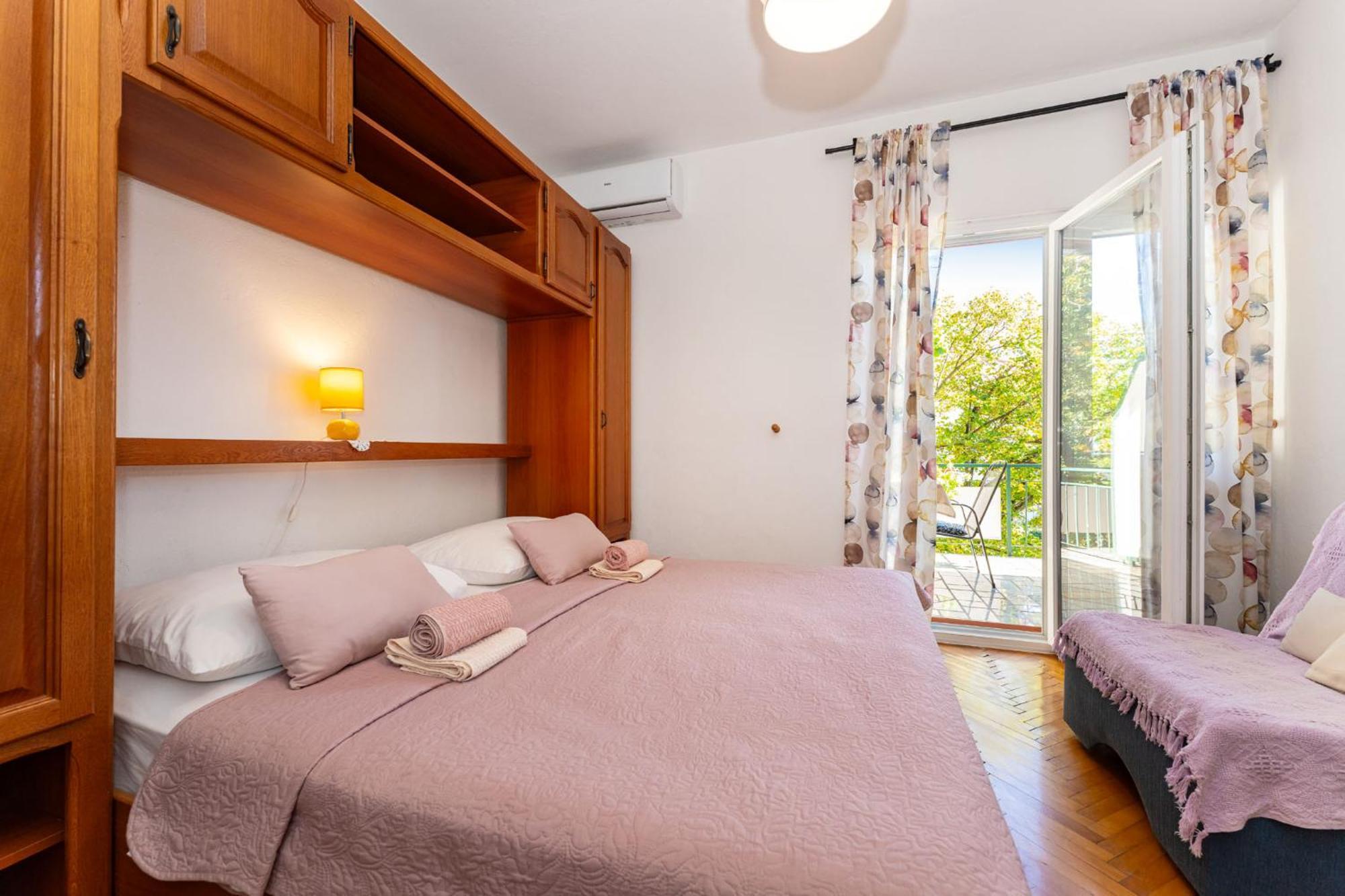Apartments Adriana 스타리그라드 파클레니차 외부 사진